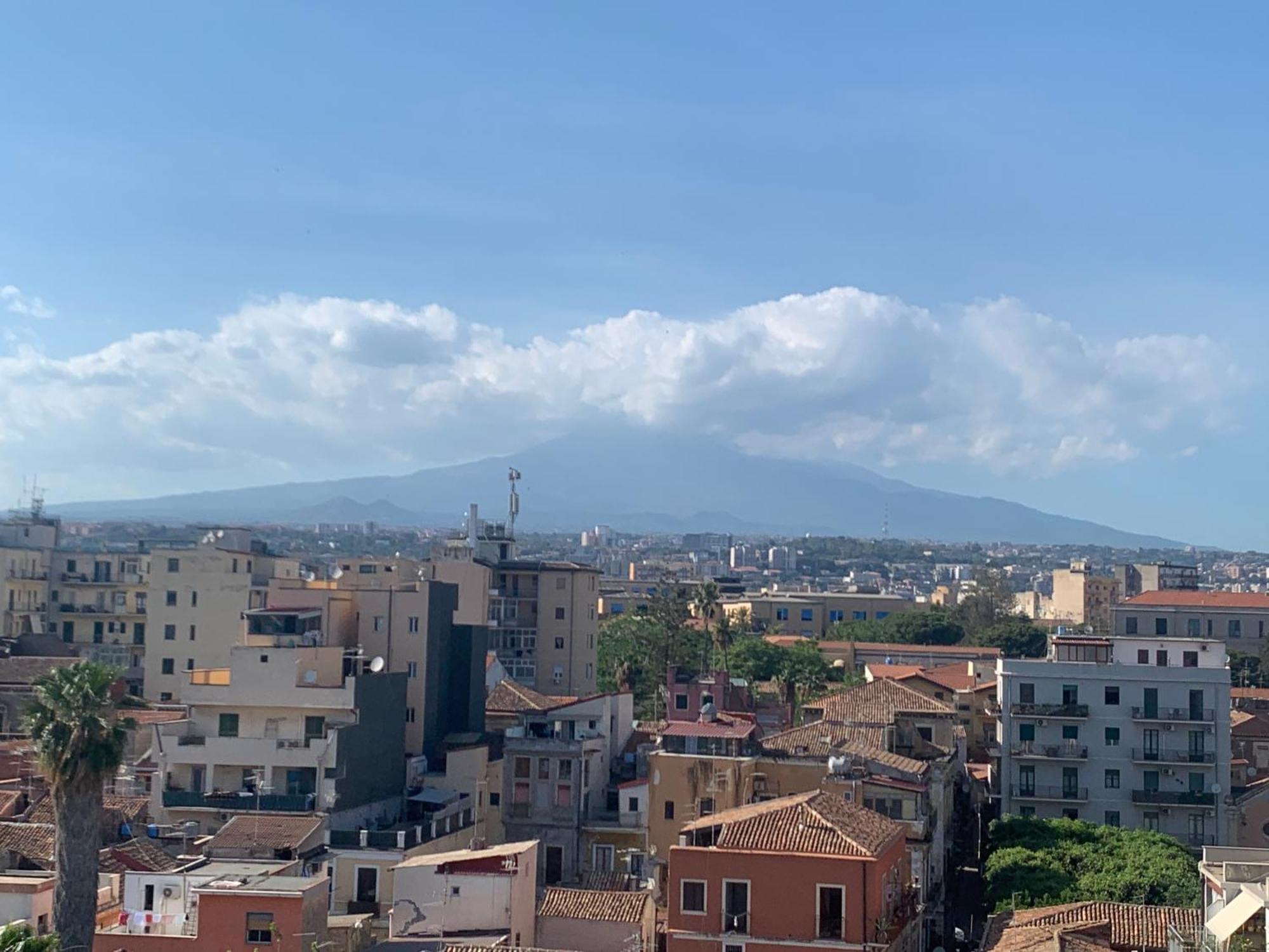 شقة Atticogaribaldi كاتانيا المظهر الخارجي الصورة